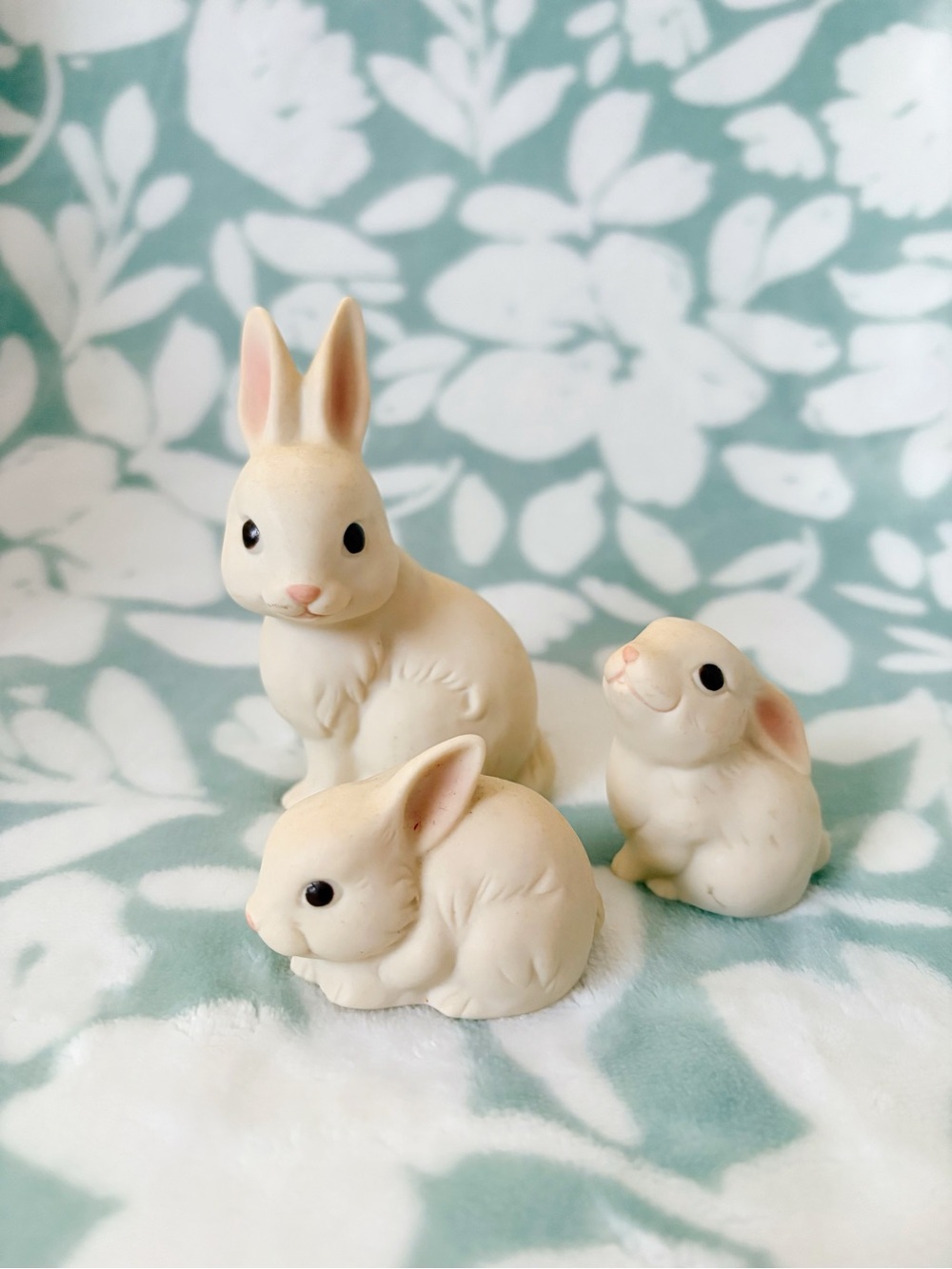 Vintage Oxford White Bunny Rabbit Figurine Set 🐰💕